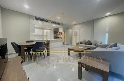 Apartment - 2 Bedrooms - 3 Bathrooms for rent in Giardino Apartments - The Pearl Island - Doha