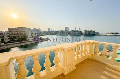 Apartment - 3 Bedrooms - 4 Bathrooms for rent in Qanat Quartier - The Pearl Island - Doha