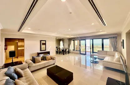 شقة - 3 غرف نوم - 4 حمامات للايجار في طريق بورتو الغربي - بورتو أرابيا - جزيرة اللؤلؤة - الدوحة