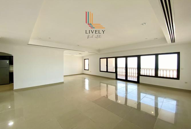 948735 - Property Image 3