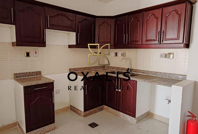 964288 - Property Image 3