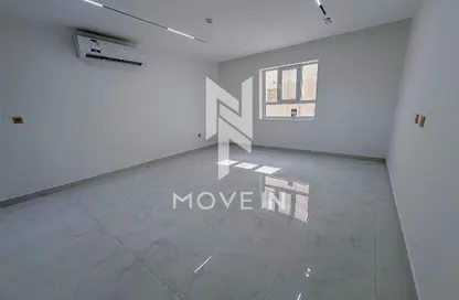 Apartment - 2 Bedrooms - 2 Bathrooms for rent in Madinat Khalifa Building 58 - Madinat Khalifa South - Madinat Khalifa - Doha