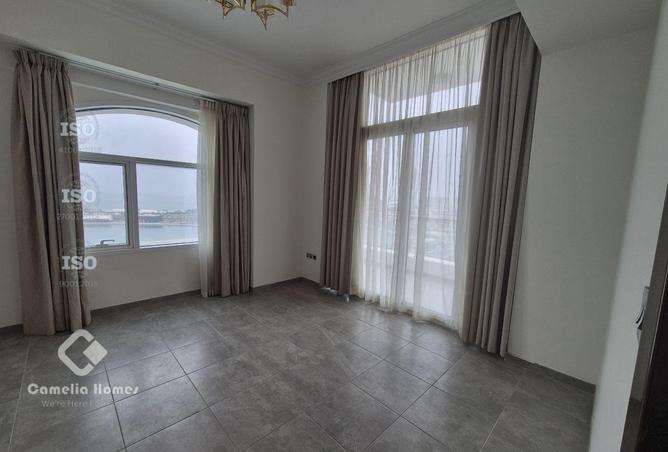 992351 - Property Image 3