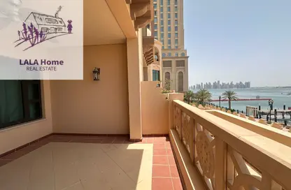 تاون هاوس - 2 غرف نوم - 3 حمامات للايجار في طريق بورتو الشرقي - بورتو أرابيا - جزيرة اللؤلؤة - الدوحة