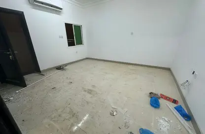 Apartment - Studio - 1 Bathroom for rent in Al Duhail - Al Duhail - Doha