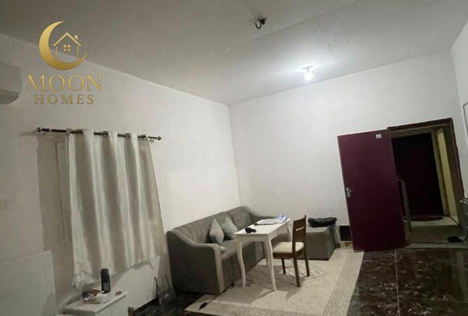 998016 - Property Image 2