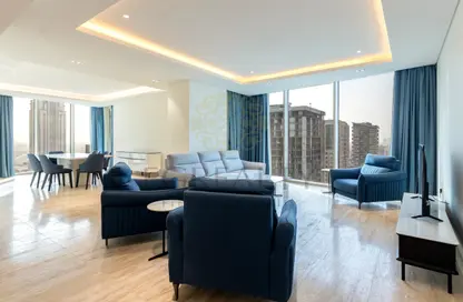 Apartment - 3 Bedrooms - 4 Bathrooms for rent in Marina Tower 02 - Marina District - Lusail