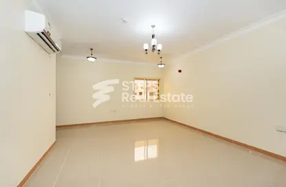 Apartment - 2 Bedrooms - 3 Bathrooms for rent in Somerset Al Mansoura - Al Mansoura - Doha