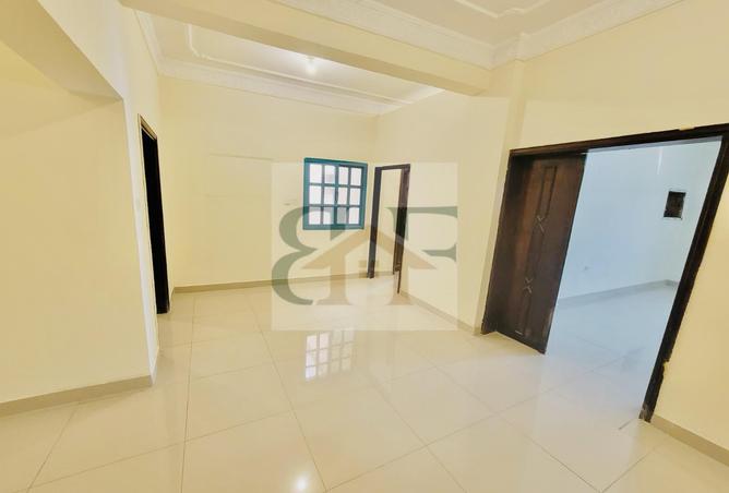 941468 - Property Image 3