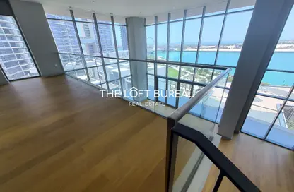 Apartment - 4 Bedrooms - 6 Bathrooms for sale in Qetaifan Islands - Lusail