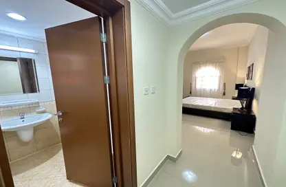 Apartment - 3 Bedrooms - 3 Bathrooms for rent in Al Sadd Road - Al Sadd - Doha