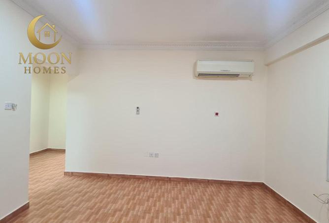 980110 - Property Image 3