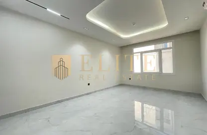 Apartment - 2 Bedrooms - 2 Bathrooms for rent in Al Messila - Al Messila - Doha