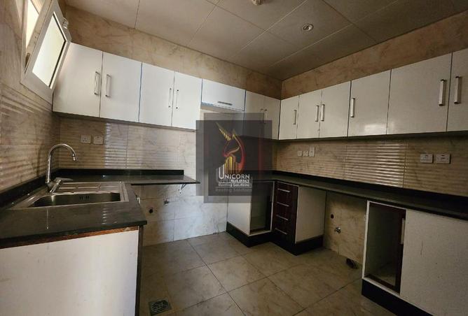 968139 - Property Image 2