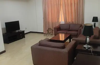 Apartment - 3 Bedrooms - 3 Bathrooms for rent in Al Zubair Bakkar Street - Al Sadd - Doha