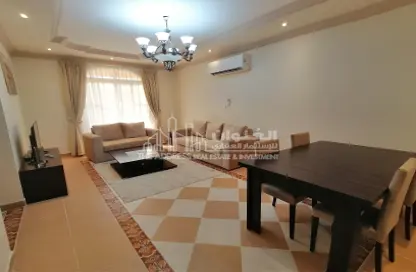 Apartment - 2 Bedrooms - 2 Bathrooms for rent in Asim Bin Omar Street - Al Mansoura - Doha