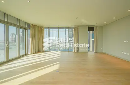 Apartment - 2 Bedrooms - 4 Bathrooms for sale in Seef Lusail - Lusail City - Lusail