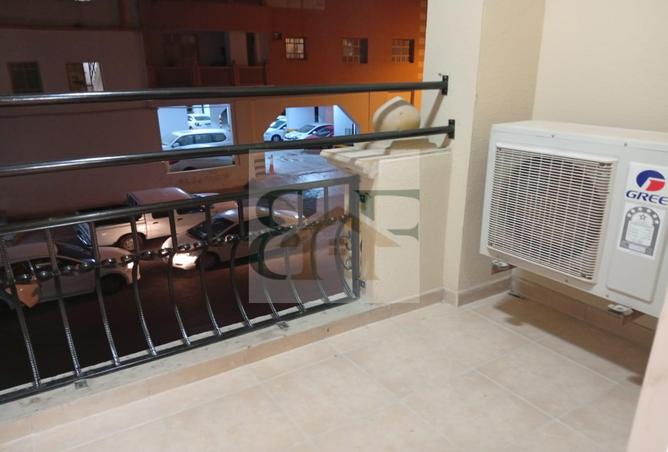 987483 - Property Image 3