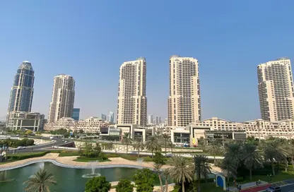 Apartment - 1 Bedroom - 2 Bathrooms for rent in West Porto Drive - Porto Arabia - The Pearl Island - Doha