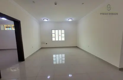 Apartment - 2 Bedrooms - 2 Bathrooms for rent in Al Mansoura - Al Mansoura - Doha