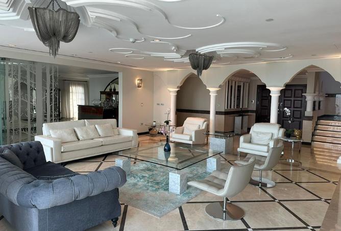 981309 - Property Image 2