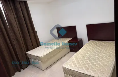 Apartment - 2 Bedrooms - 2 Bathrooms for rent in Umm Ghuwalina - Umm Ghuwailina - Doha