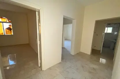 شقة - 2 غرف نوم - 2 حمامات للايجار في مدينة خليفة جنوب - مدينة خليفة - الدوحة