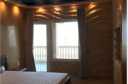 Apartment - 3 Bedrooms - 4 Bathrooms for rent in Tower 8 - Porto Arabia - The Pearl Island - Doha