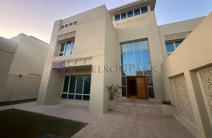 مجمع سكني - 4 غرف نوم - 5 حمامات للايجار في شارع الوعب - الوعب - الدوحة