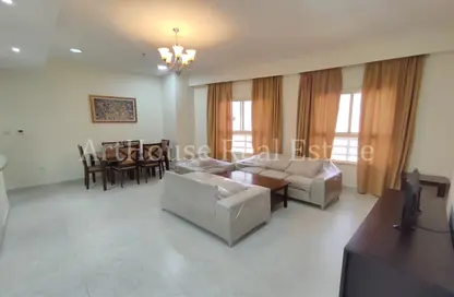 Apartment - 3 Bedrooms - 3 Bathrooms for rent in Al Muntazah Street - Al Muntazah - Doha