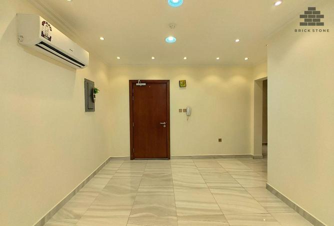 1010683 - Property Image 2