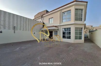 Villa - 4 Bedrooms - 3 Bathrooms for rent in Al Maamoura - Al Maamoura - Doha