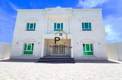 Villa - 7 Bedrooms - 7 Bathrooms for sale in Duhail Villas - Al Duhail - Doha