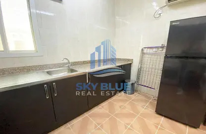 Apartment - 3 Bedrooms - 2 Bathrooms for rent in Najma - Doha