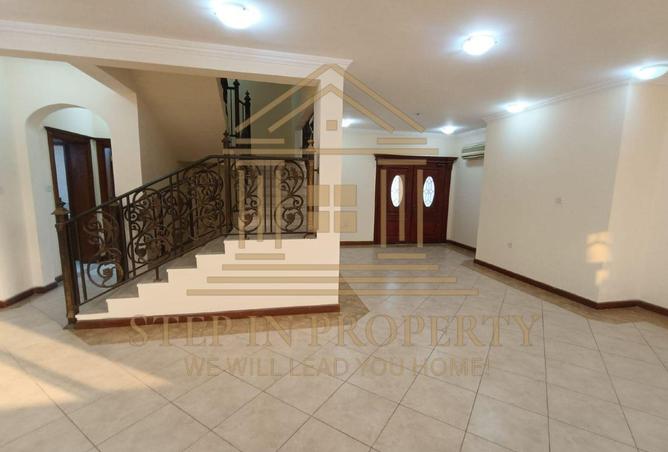 963610 - Property Main Image