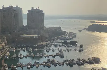 شقة - 2 غرف نوم - 2 حمامات للايجار في طريق بورتو الغربي - بورتو أرابيا - جزيرة اللؤلؤة - الدوحة