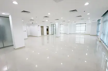 مساحات مكتبية - استوديو - 3 حمامات للايجار في C-Ring - الدوحة