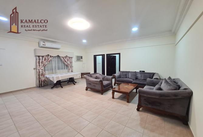 932176 - Property Image 3