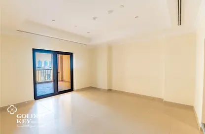 Apartment - 1 Bedroom - 2 Bathrooms for rent in East Porto Drive - Porto Arabia - The Pearl Island - Doha