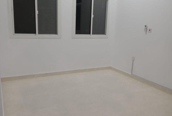 935798 - Property Main Image