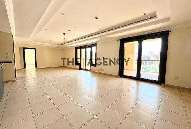925578 - Property Image 3