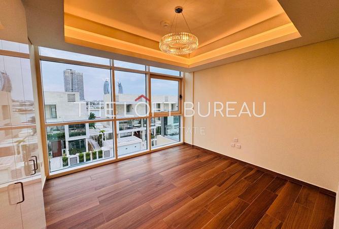 989424 - Property Image 3