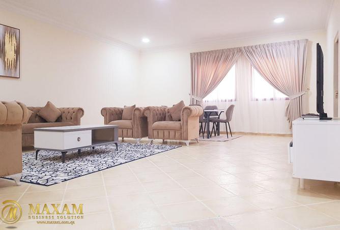 954095 - Property Image 2