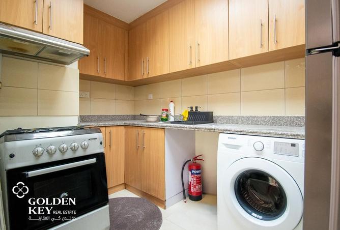 950739 - Property Image 3