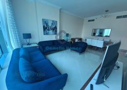 صورةغرفة المعيشة لـ: شقة - 3 غرف نوم - 4 حمامات للكراء في البوابة الشمالية - بحيرة وست لاجون - الدوحة, صورة 1