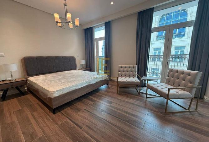 989074 - Property Image 2