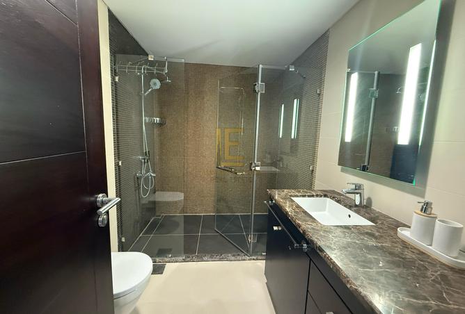 843733 - Property Image 2