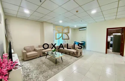 Apartment - 2 Bedrooms - 2 Bathrooms for rent in Al Sadd Road - Al Sadd - Doha