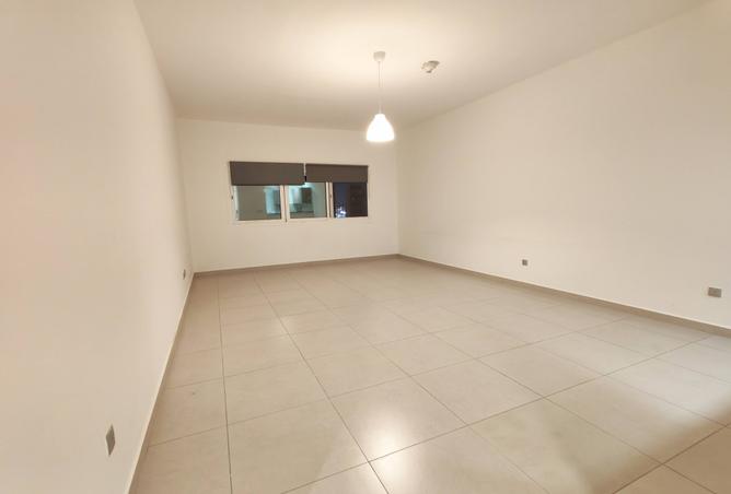 1005094 - Property Main Image