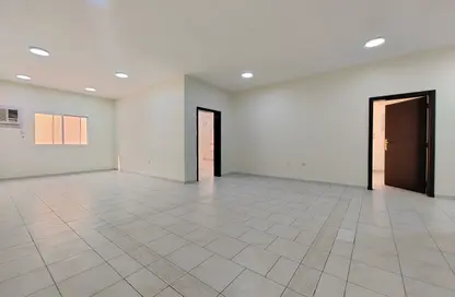 Apartment - 3 Bedrooms - 3 Bathrooms for rent in Anas Street - Fereej Bin Mahmoud North - Fereej Bin Mahmoud - Doha